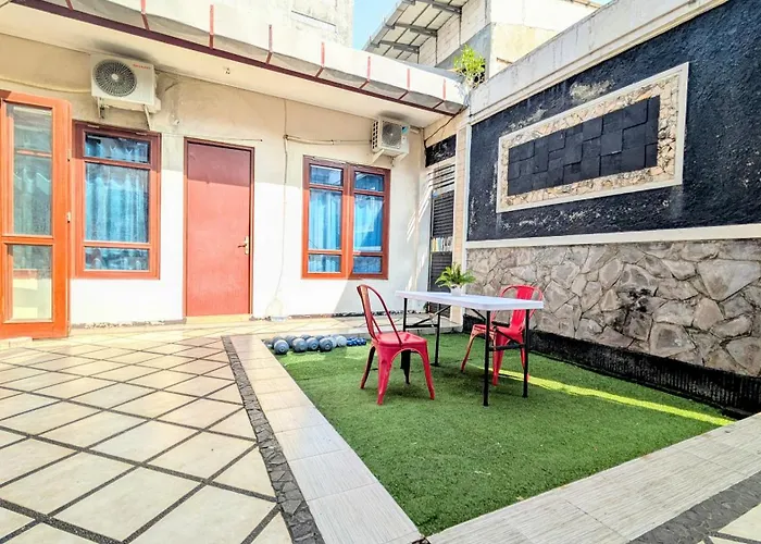 Green Surabaya Homey